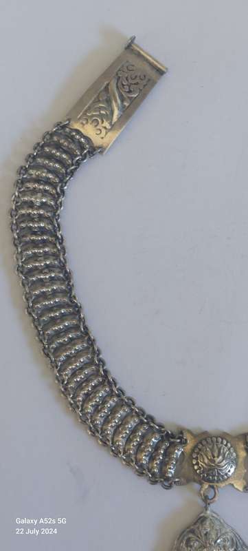 Spectacular antique oriental solid silver choker 41.8g Amazing!!