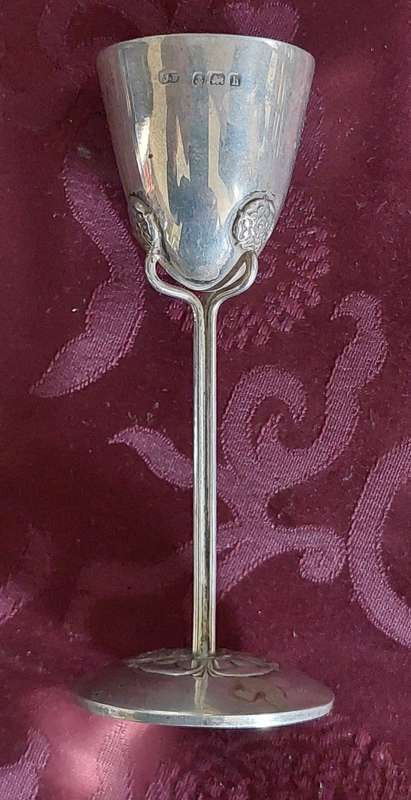 James Fenton Art Nouveau 1913 Birmingham silver liquer glass set
