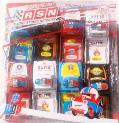 TO CUTE 8 Lightning McQueen Trucks.