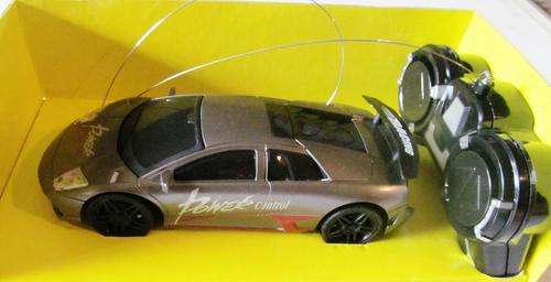 True Drift LAMBOGINI. Scale: 1:28.  Speed 10Km/h.  Control Distance 50meters.  With Lights! ! !