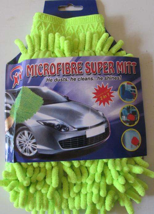 MICROFIBRE SUPER MITT - It dust, it cleans and it shines!!!