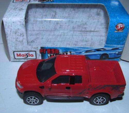 Die cast by - MAISTO - 4 by 4 Bakkie (COLLECT THEM ALL!!!) R40 shipping - additional items are free