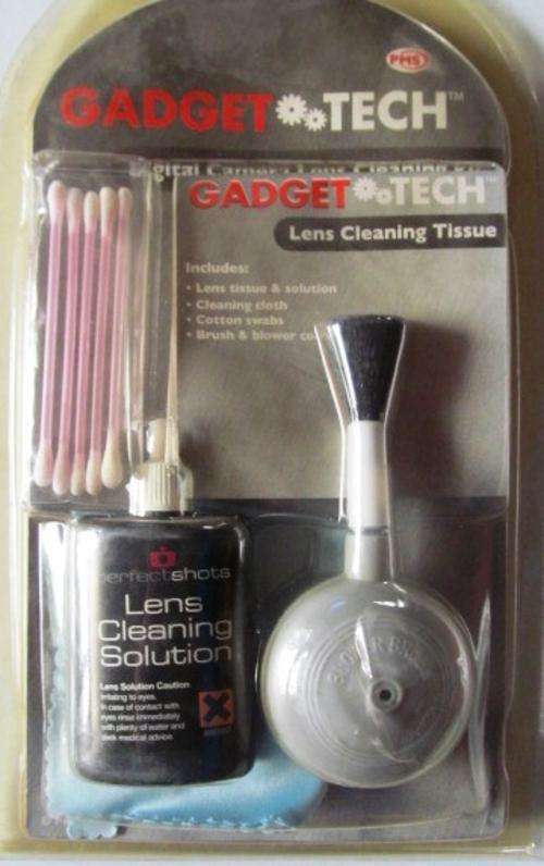 GADGET-TECH.....Digital Camera Lens Cleaning Kit