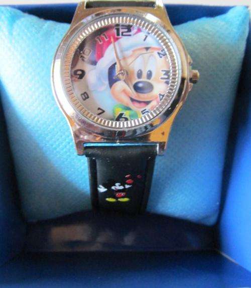 Mickey mouse Watch, perfect gift idea !!! - SHIPPING R40 and ADDITIONAL ITEMS ARE FREE