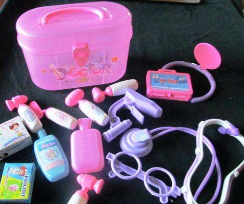Fantastic DOCTORS SET in cute carry case, Great gift Idea -  FREE SHIPPING on all additional items