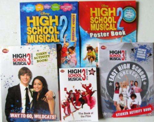 High School Musical Gift set !!! Includes 5 Diffrent books, Shipping R40, additional items are FREE