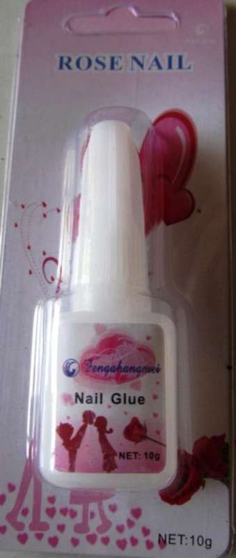 STOCK CLEARANCE !!!  Nail Glue - (Flat Rate Shipping !!!)