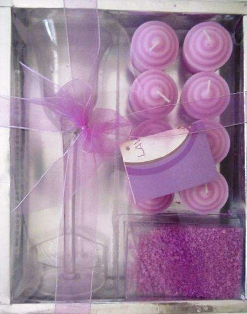 Shipping R60, ALL ADDITIONAL ITEMS FREE!!! Stunning Candle set