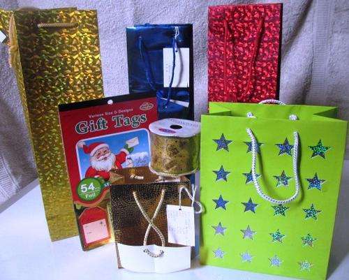 Gift bag and Label combo, winning bid takes the LOT