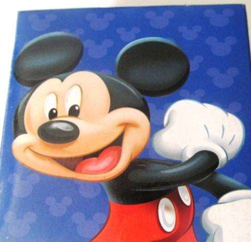***Great stocking Filler*** MICKEY MOUSE Wrist Watch in stunning display box