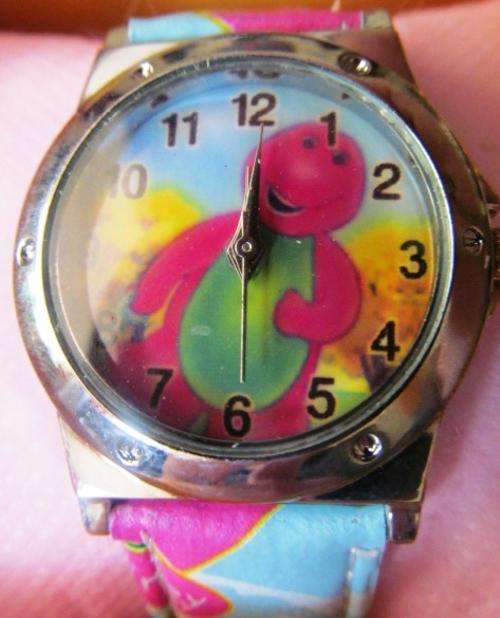 ***Great stocking Filler*** BARNEY - Only one available !!!  Wrist Watch in stunning display box