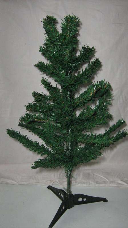 Small Xmas tree, ideal for childrens room or office*** Postage R30***