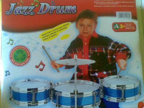 Super buy!!! Kidz Drum set!!! Only one Blue available!!!!