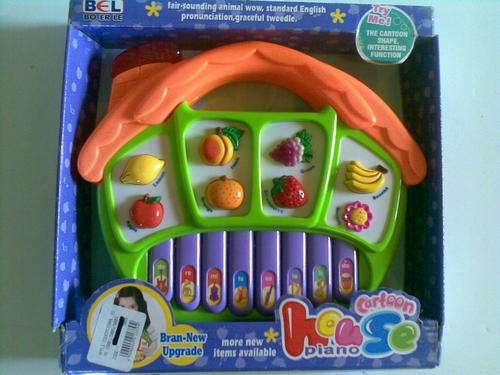 Educational House Piano. With songs,notes,and correct item names.Lights up, keeps baby entertained