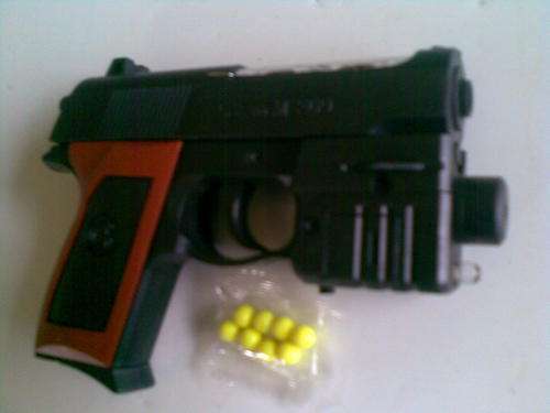 Small BB gun with lazer scope and free pellets. Postage only R30 and R10 per additional item