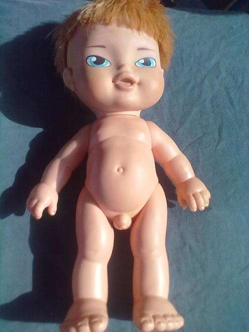 46 famosa doll