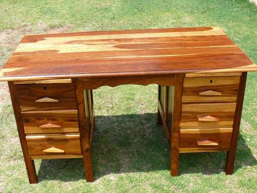 Kiaat 6-drawer Desk