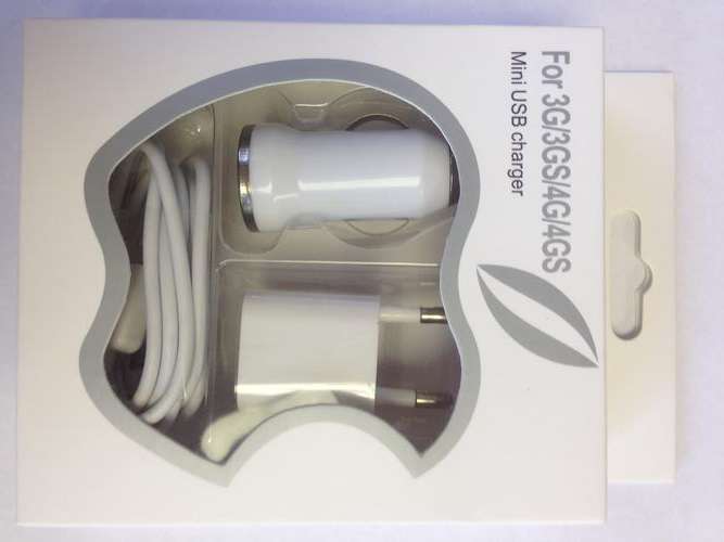 APPLE iPhone mini USB car charger- BRAND NEW- compatible with iphone and IPAD