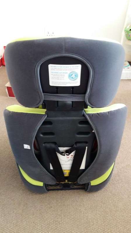 Cosatto Zoomi  little monster car seat