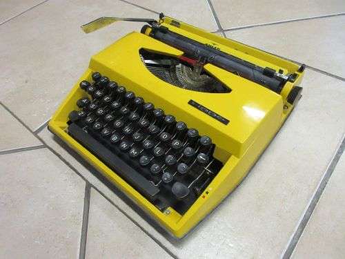 Tippa Typewriter