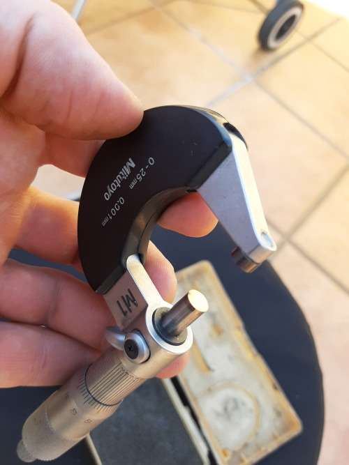 Mitutoyo 0-25mm Micrometer. No 102-119