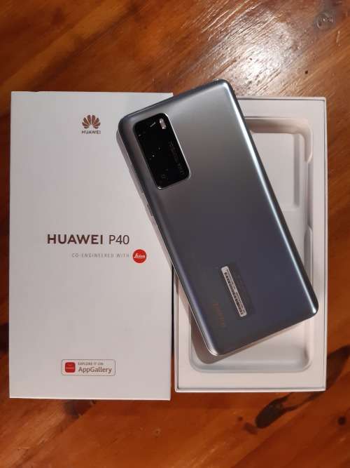 Huawei P40 - Dual Sim - Like New