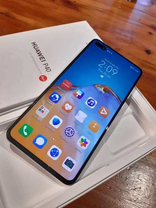 Huawei P40 - Dual Sim - Like New