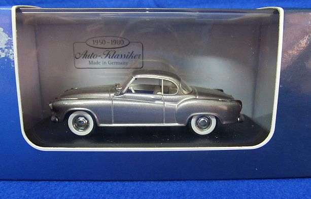 COLLECTOR MODEL - 1:43 BOGWARD ISABELLA , Mint with original box