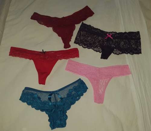 5 Absolutely gorgeous lace panties * Brand new Size M