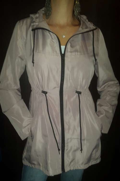 Light Salmon coloured hooded parka with black finishing * As new