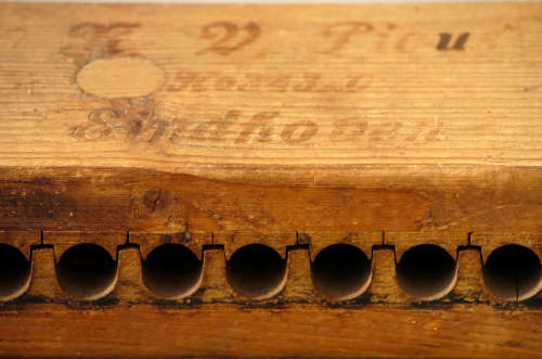 AMAZING 100 YEAR OLD CIGAR MOULD/PRESS