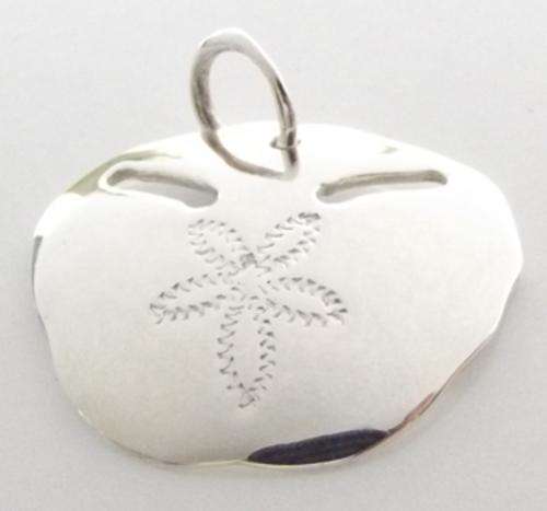 No6 Pansy Shell Pendant in Sterling Silver.