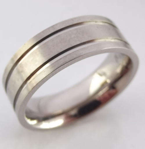 titanium ring