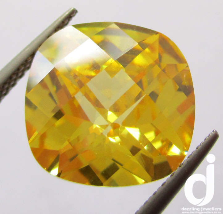 Yellow Cubic Zirconia. Cushion. 12.25ct | 12x12mm