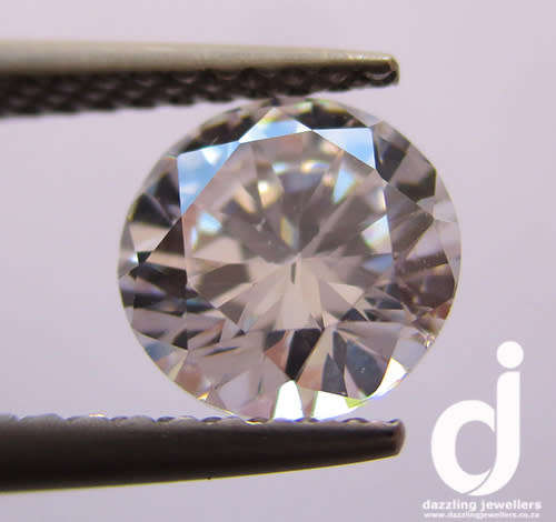 Cubic Zirconia Diamond Simulant.Round. 7mm | 2.05ct |