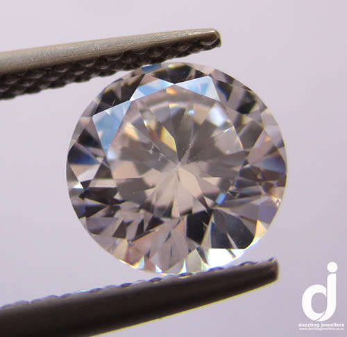Cubic Zirconia Diamond Simulant.Round. 7mm | 2.05ct |