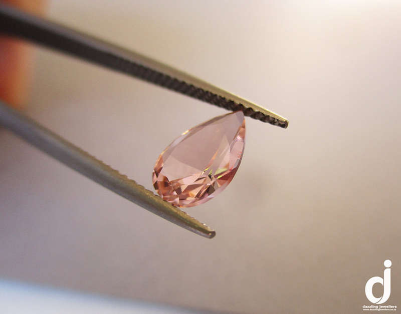 Morganite Nano | Pear-shape | 1.25ct | 9x6mm