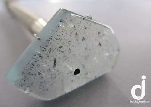 32.10ct | Aquamarine | Free-form Cabochon | 27x18mm