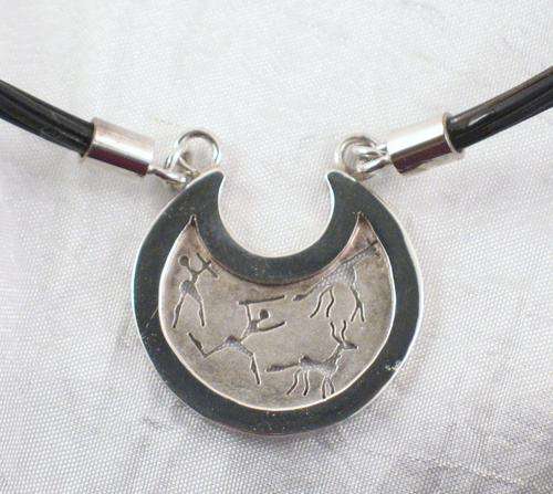 ELEPHANT HAIR, BUSHMAN ART AND STERLING SILVER NECKPIECE