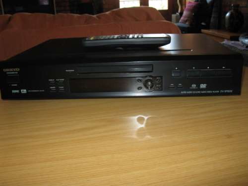 ONKYO Super audio CD/DVD player