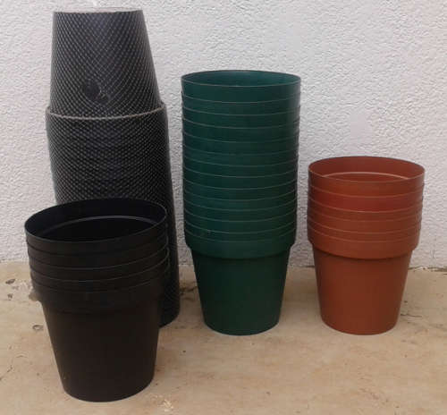 Job Lot 50 x 30cm Plastic Plant Pots