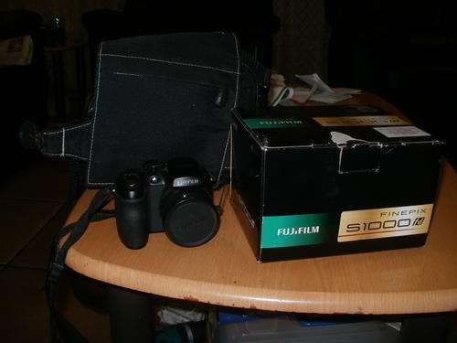 Fujifilm S1000 Finepix