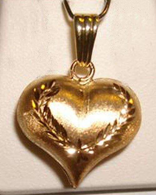 SOLID 9ct GOLD HEART PENDANT