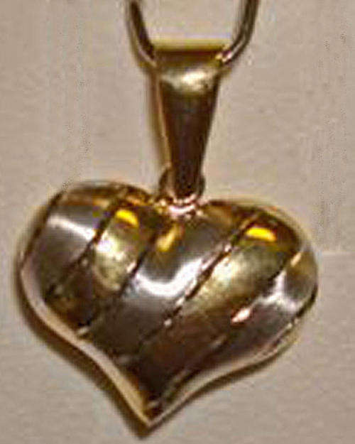 Solid 9ct Gold Designer Two ToneHeart Pendant
