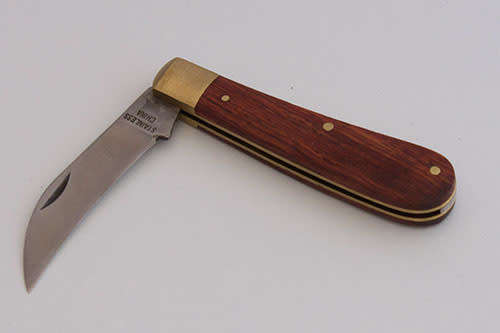 POCKET KNIFE