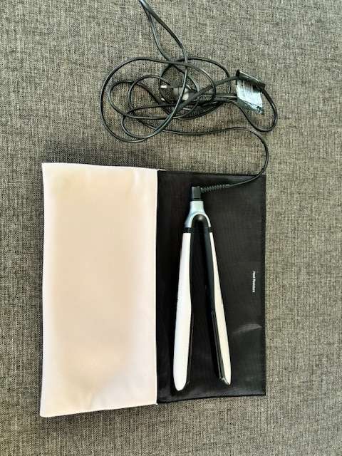 GHD Platinum + Limited Edition Pink Hair Straightener