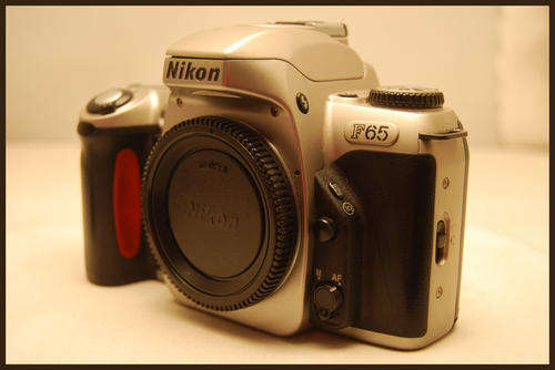 Nikon F65 Film Camera - Body Only !