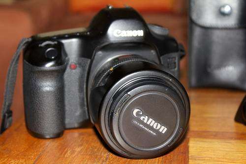 Canon 5D MK1 camera, lens and accessories