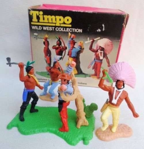 RARE - VINTAGE 1976 TIMPO WILD WEST COLLECTION - CAPTURED COWBOY AND 2 STANDING INDIANS!!