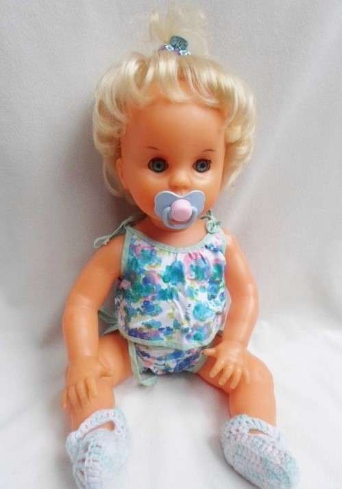 A STUNNING 44CM TALL FIRST LOVE DOLL WITH TWISTY BODY AND IN GREAT CONDITION!!